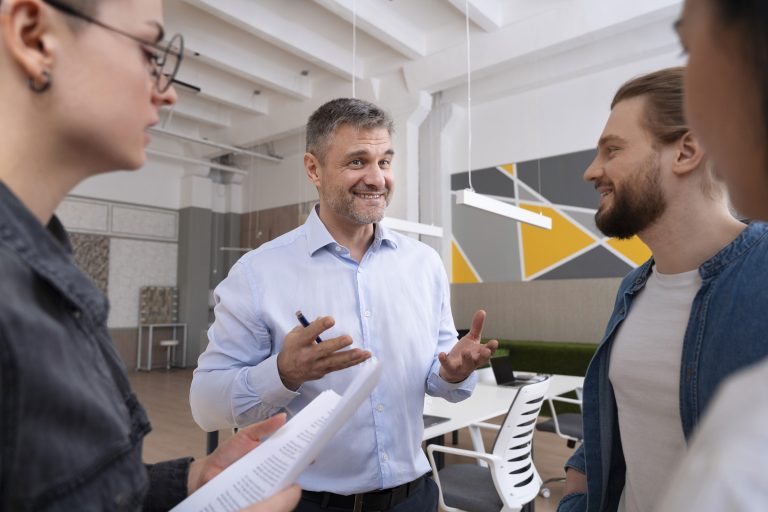 Why Reverse Mentoring Is a Must-Have  in Modern Leadership Development